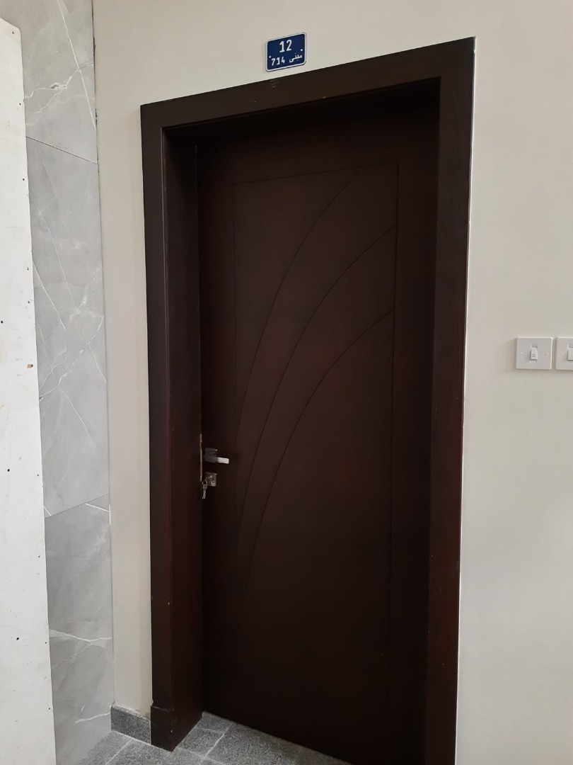 بناية في البلاد القديم للبــيع