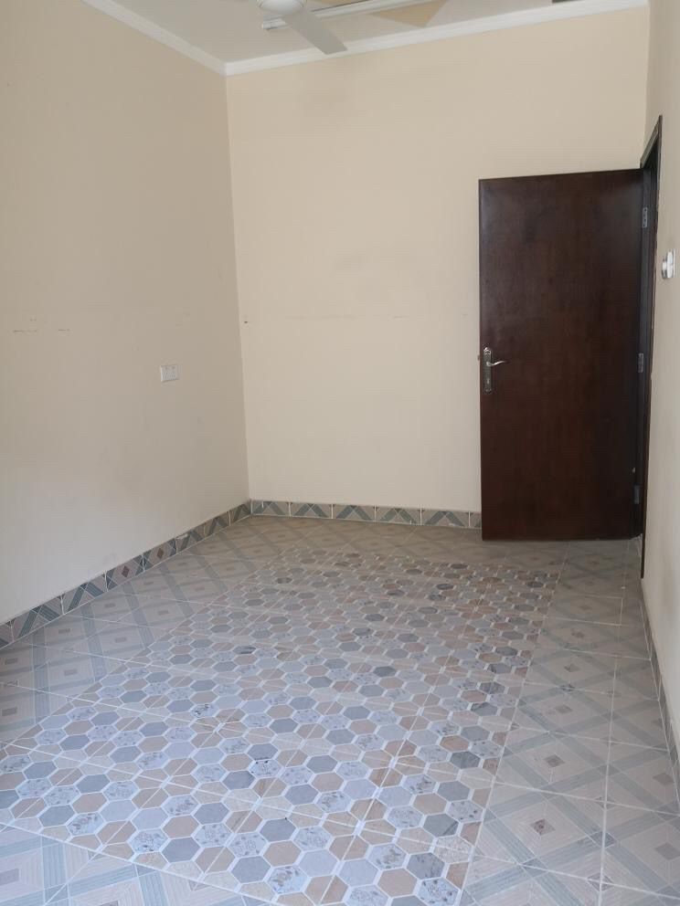 بناية في المنامة للبــيع