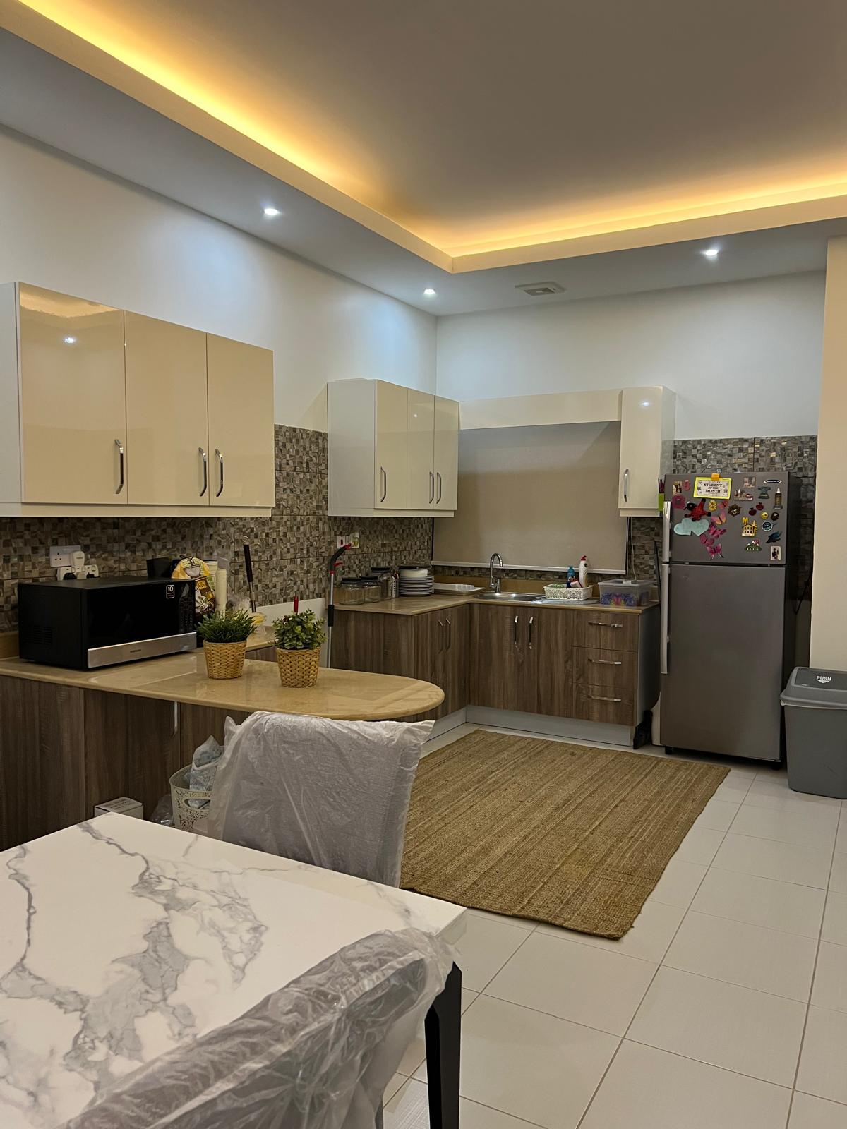Apartment in Janabiyah for Sale and Rent